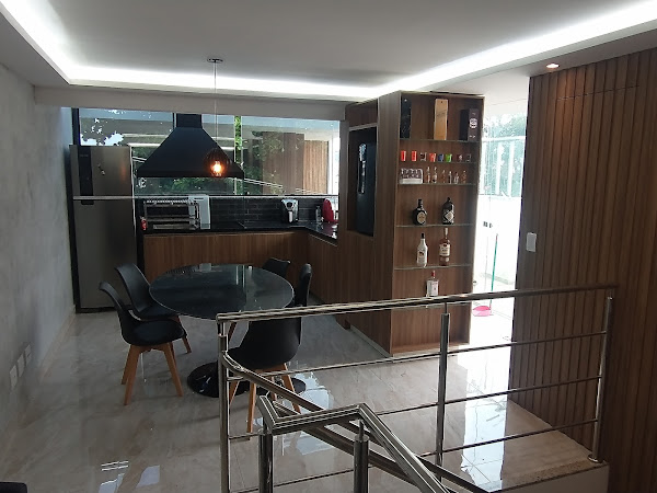 Foto 2 Linear Interiores - Cozinha Planejada, Armários Embutido e Móveis em Geral