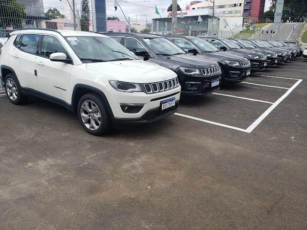 Foto 5 Barigüi Locadora