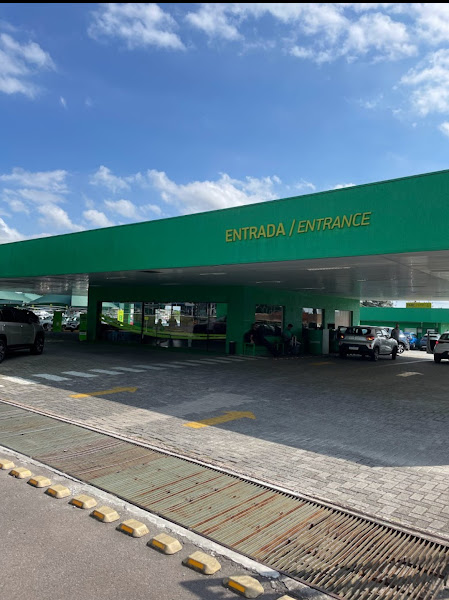 Foto 1 Localiza Aluguel de Carros