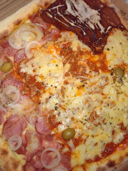 Foto 2 Pizzaria Emilly Dos 46