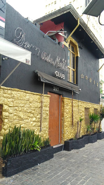 Dama da Noite Club