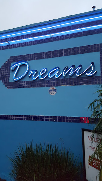 Foto 1 Dreams Night Club