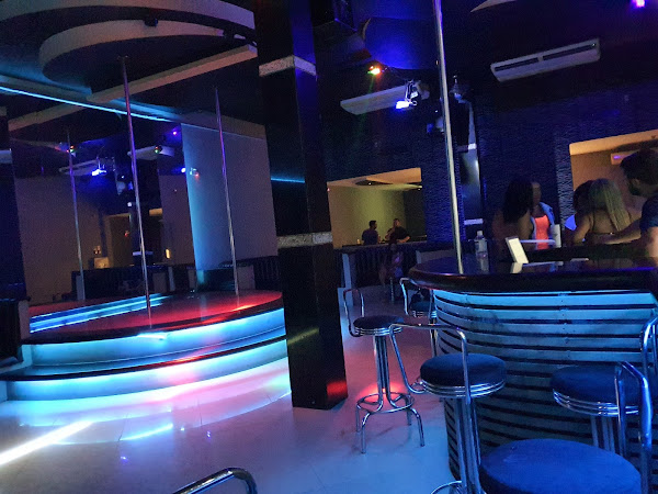 Foto 2 Imperium Café