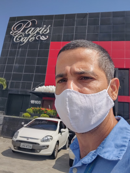 Foto 1 Paris Café Club