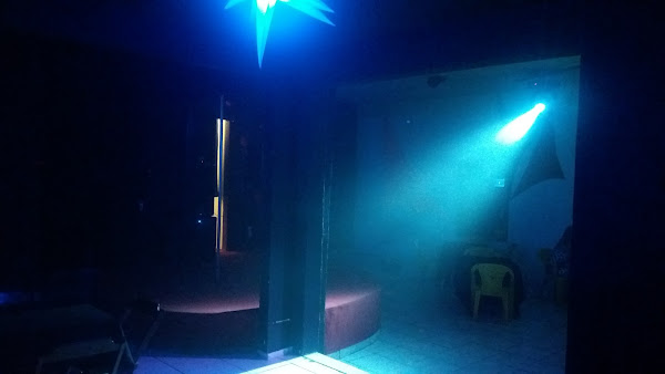 Foto 2 MON AMOUR CLUB