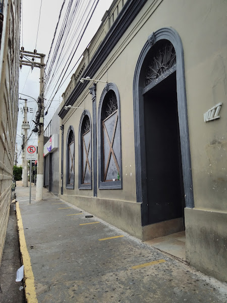 Foto 6 Vozz Club Foto 6 Vozz Club