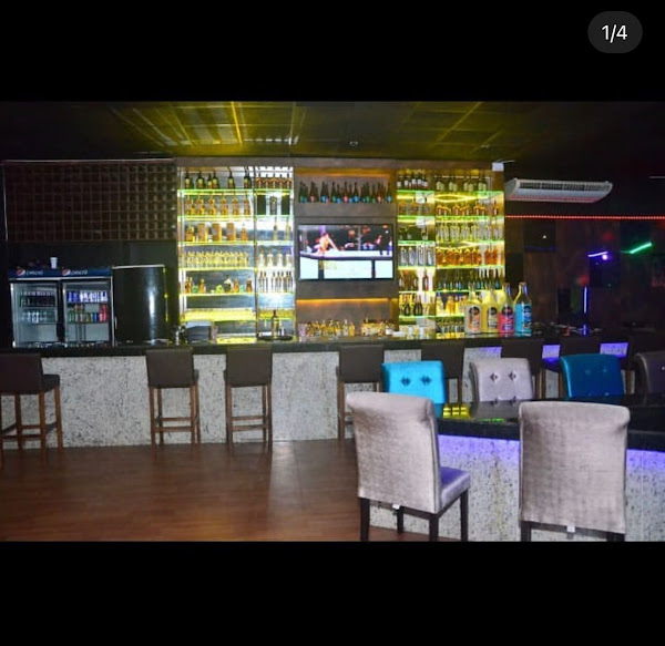 Foto 1 Boate Gruta Azul