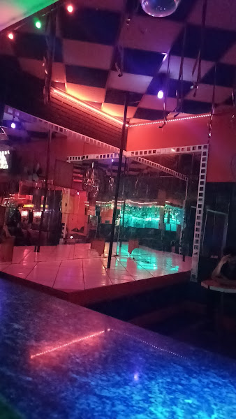 Foto 1 Mina Bella Nigth Club