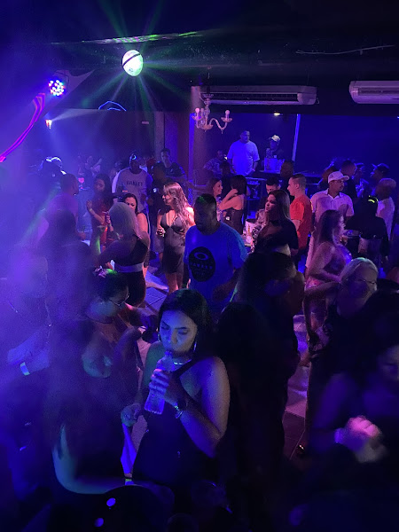 Foto 1 Estação da villa bar