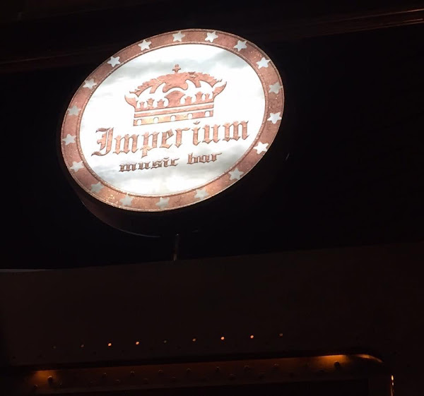 Foto 2 Imperium Music Bar