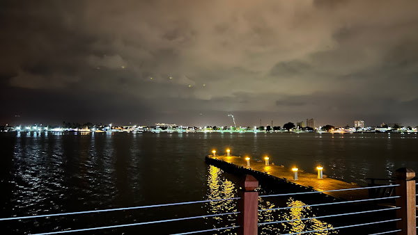 Foto 1 Rocket Sea Club