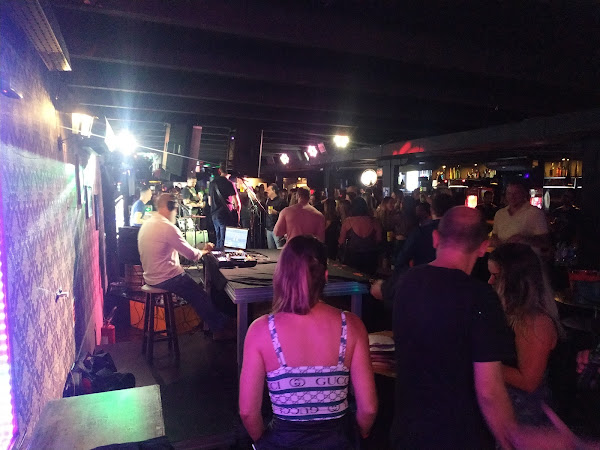 Foto 2 Winchester PUB