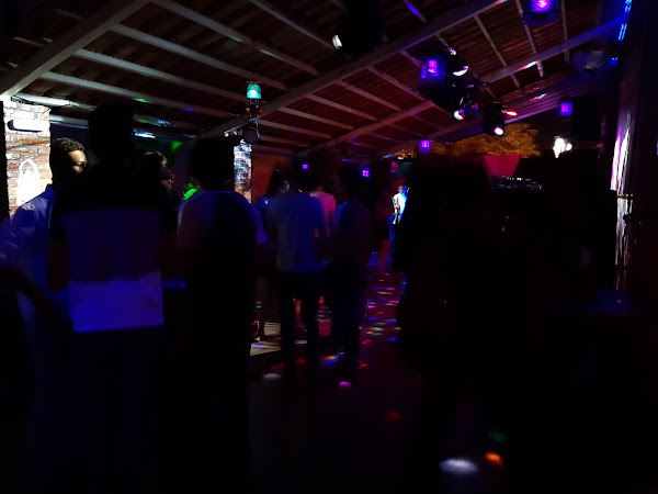 Foto 3 Lanterna Lounge Bar