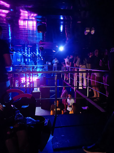 Foto 1 Boate - Housi Lounge Foto 1 Boate - Housi Lounge