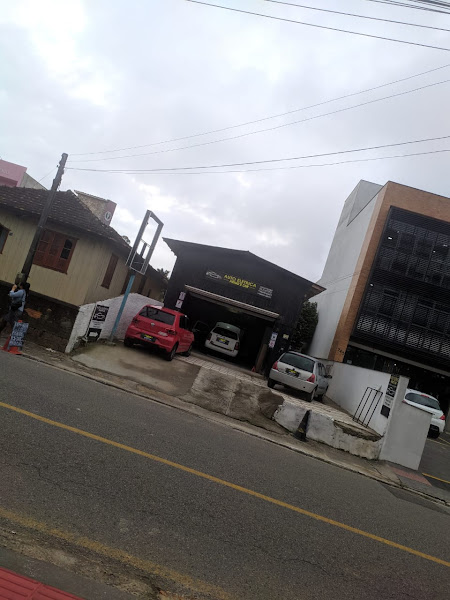 Foto 2 Primo´s Car Foto 2 Primo´s Car