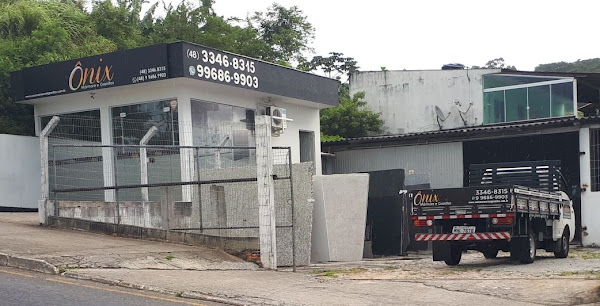 Ônix Marmores e Granitos