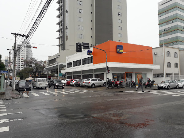 Itaú