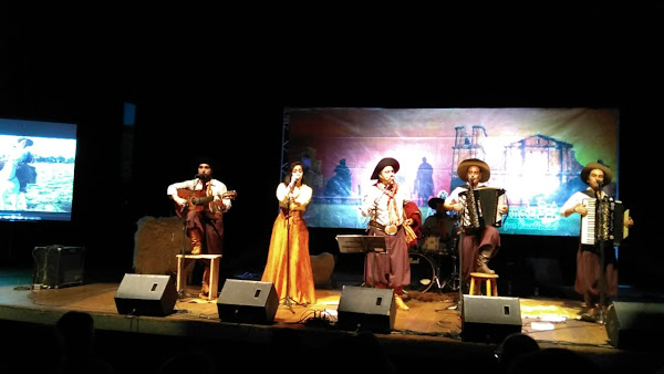 Foto 2 Lanterna's Club