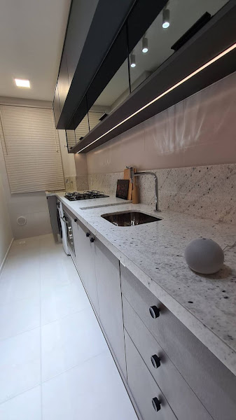 Foto 1 Tomazoni Mobili Comercio de Móveis