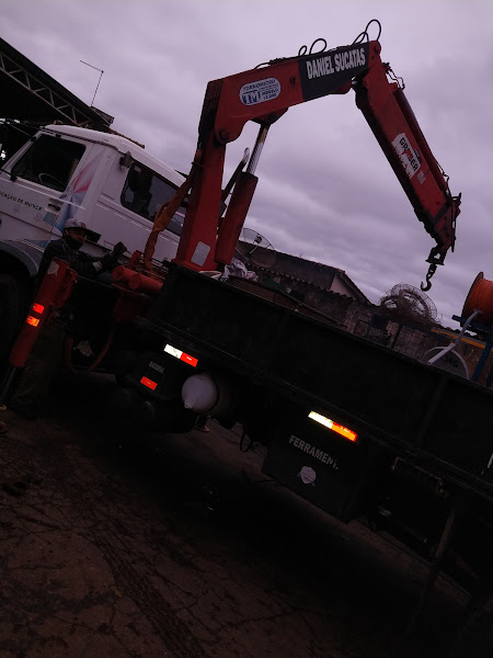 Foto 4 Daniel Sucatas