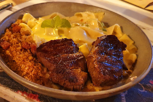 Foto 2 Lucca Cantina