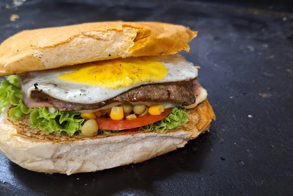 Foto 1 BOTINHA''S RESTAUNTE e LANCHES