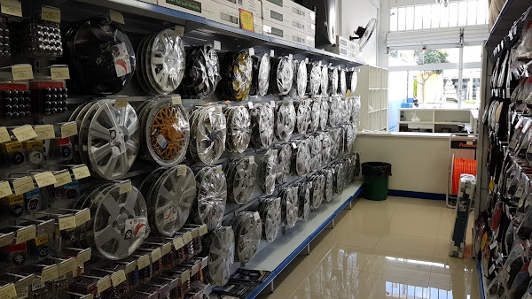 Foto 2 Alvorada Autopeças - Araucária - Revenda Baterias Moura