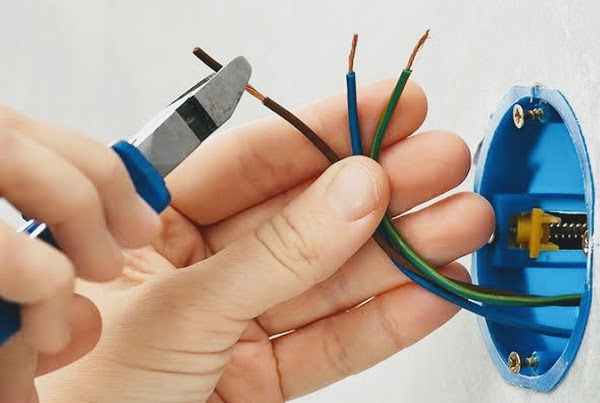 Ietec engenharia e instalações elétricas