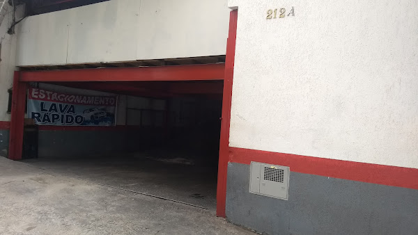 Foto 2 RRL Estacionamento e Lava rápido