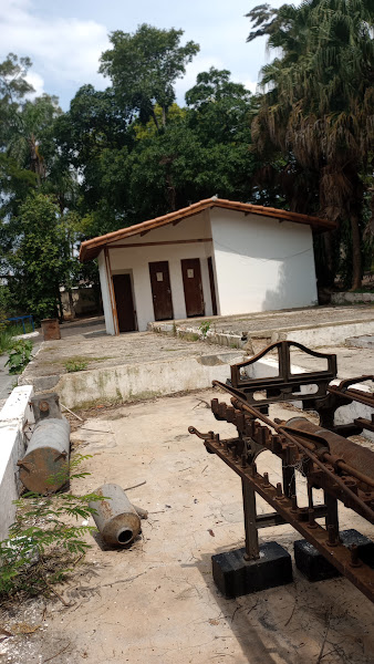 Foto 1 Zoo Park Estacionamento/Lava Rápido