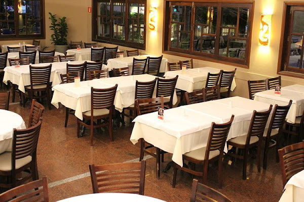 MACEDO''S Pizzaria e Restaurante