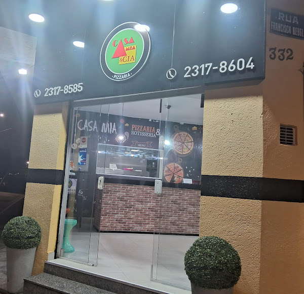 Casa Mia Pizzaria e Rotisseria