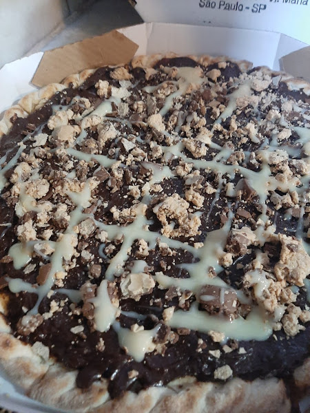 Belladona Pizzaria e Esfiharia