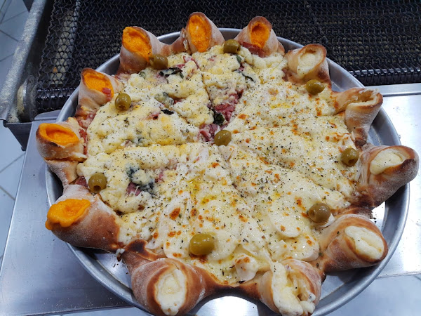 Foto 3 Divino Sabor Pizzaria e Esfiharia