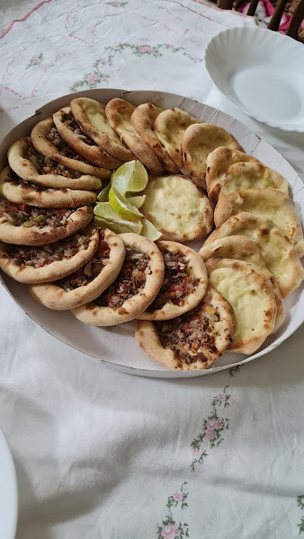 Foto 1 Giro pizzas e esfihas