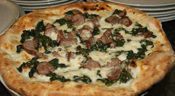 Foto 2 Basilico Pizzas & Massas