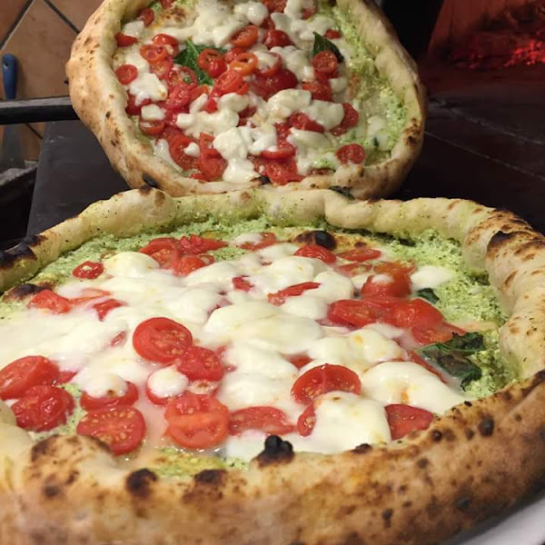 Foto 3 Basilico Pizzas & Massas