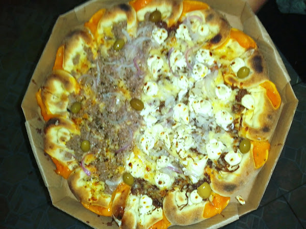 Foto 1 La Bella Pizza delivery