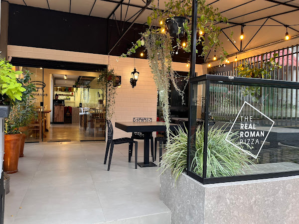 Foto 0 Romanvs Pizzaria