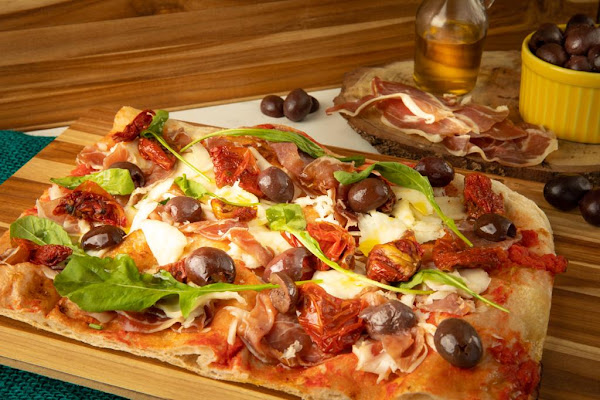 Foto 1 Romanvs Pizzaria