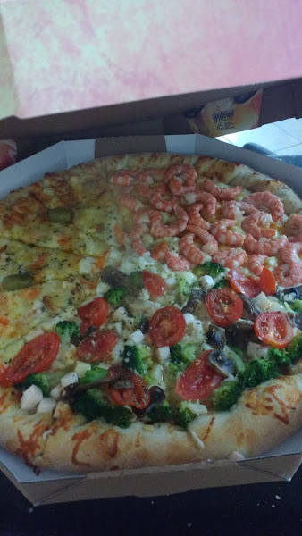 Foto 2 Pizzas Santa Edwiges