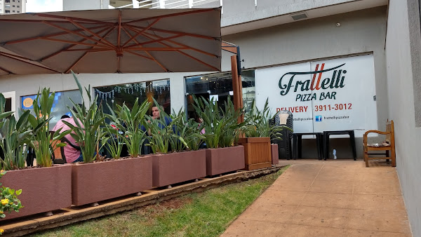 Frattelli Pizza Bar