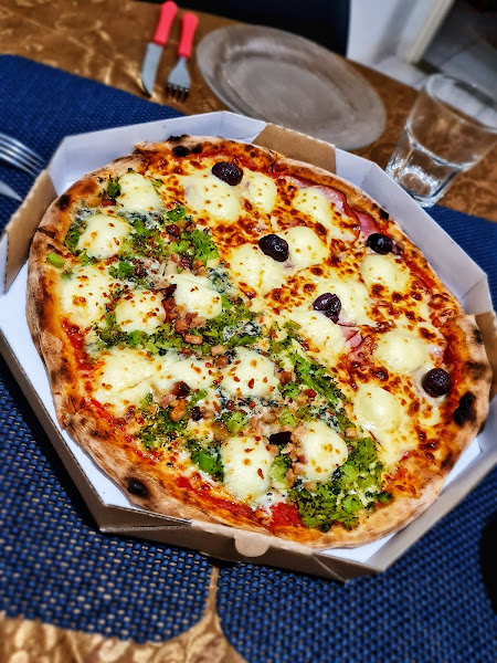 Foto 3 Nebulosa Pizza | Pizzaria Artesanal | Forno a lenha | Ribeirão Preto/SP