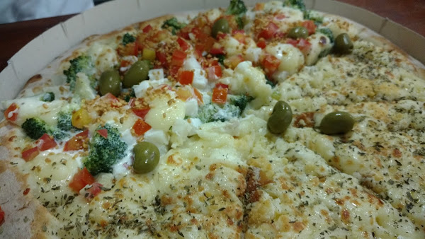 Foto 1 Di Villa Pizzas