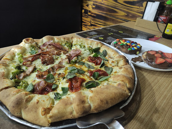 Foto 2 CANTINHO DAS PIZZAS E DO AÇAI