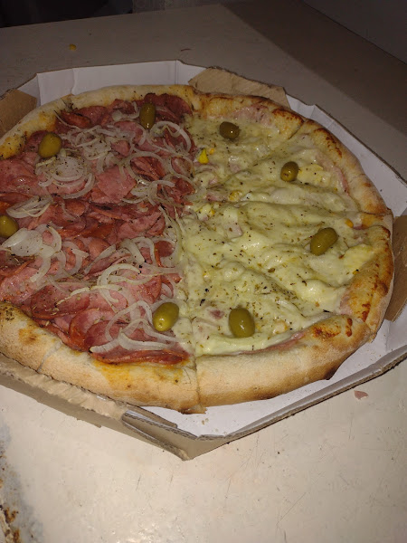 Foto 4 Pizzaria e Esfiha Delivery Neres