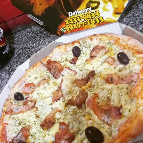 Foto 3 Pizzaria e esfiharia Surreal Foto 3 Pizzaria e esfiharia Surreal