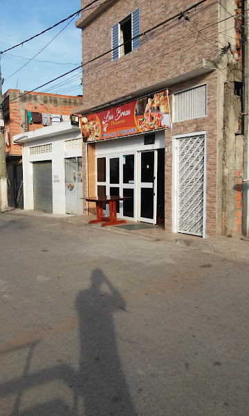 Laa Brasa Pizzaria e Esfiharia Delivery e Salão