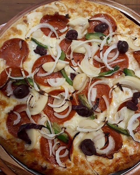 Foto 3 EAT PIZZA Tradicional & Pan Foto 3 EAT PIZZA Tradicional & Pan