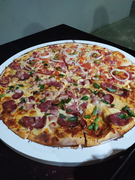 Foto 1 Pizzaria e Esfiharia Zampilli